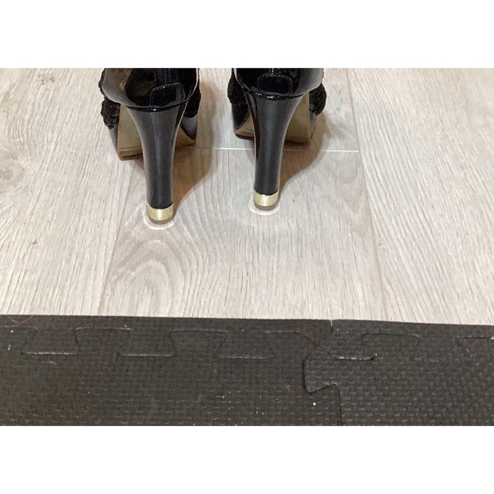 Platform Shoes - Picture 4 of 5